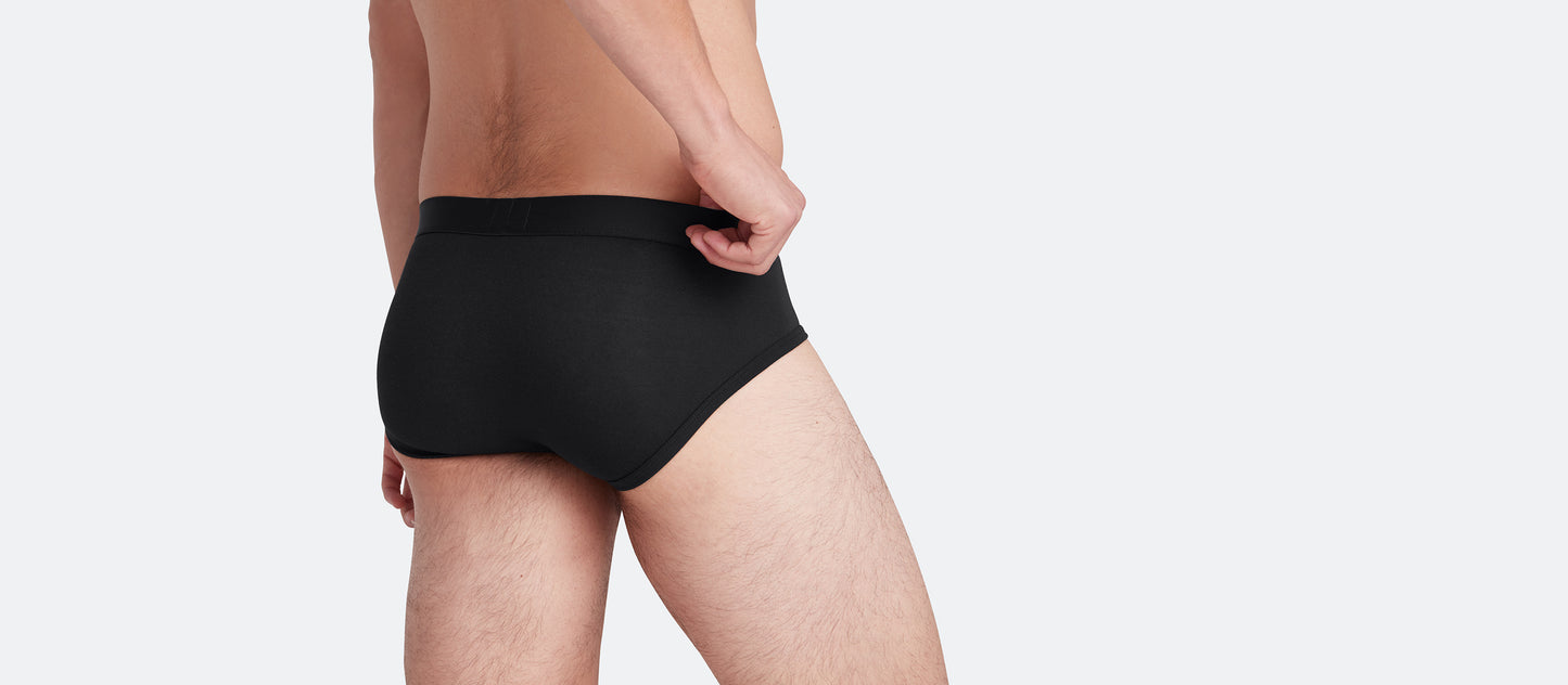 Brief | Black