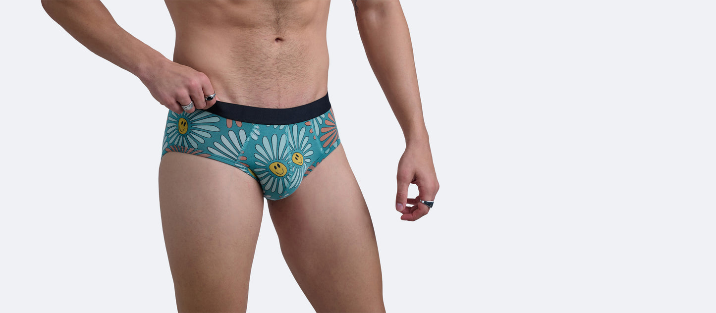 Brief | Disco Daisies