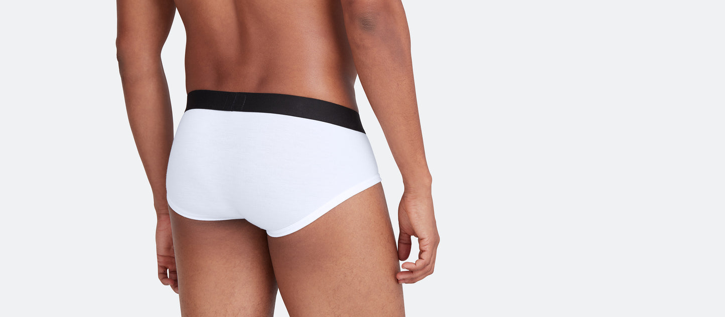 Brief | White